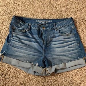 American eagle super stretch shorts